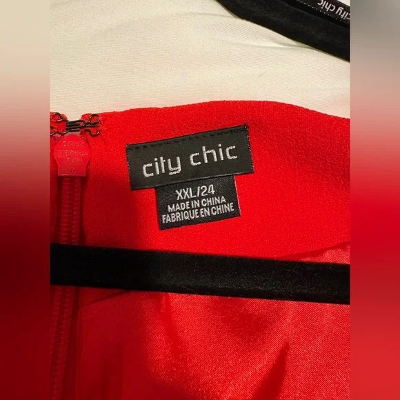 City Chic - Red Tie Back Flutter Sleeve Blouse - Picture 3 of 6